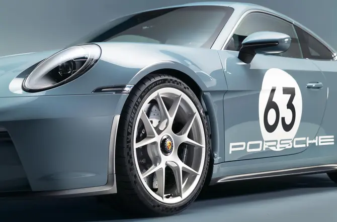 Porsche 911 Carrera S T