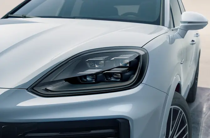 Nieuwe Porsche Cayenne Turbo E-Hybrid