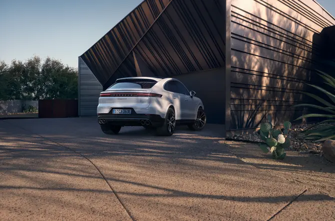 Porsche Cayenne S E-Hybrid