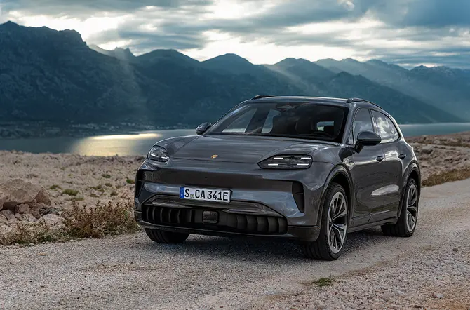 Porsche Cayenne Electric
