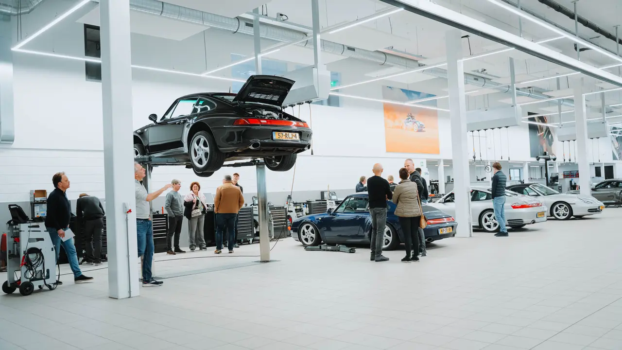 porsche-centrum-brabant-115.jpg