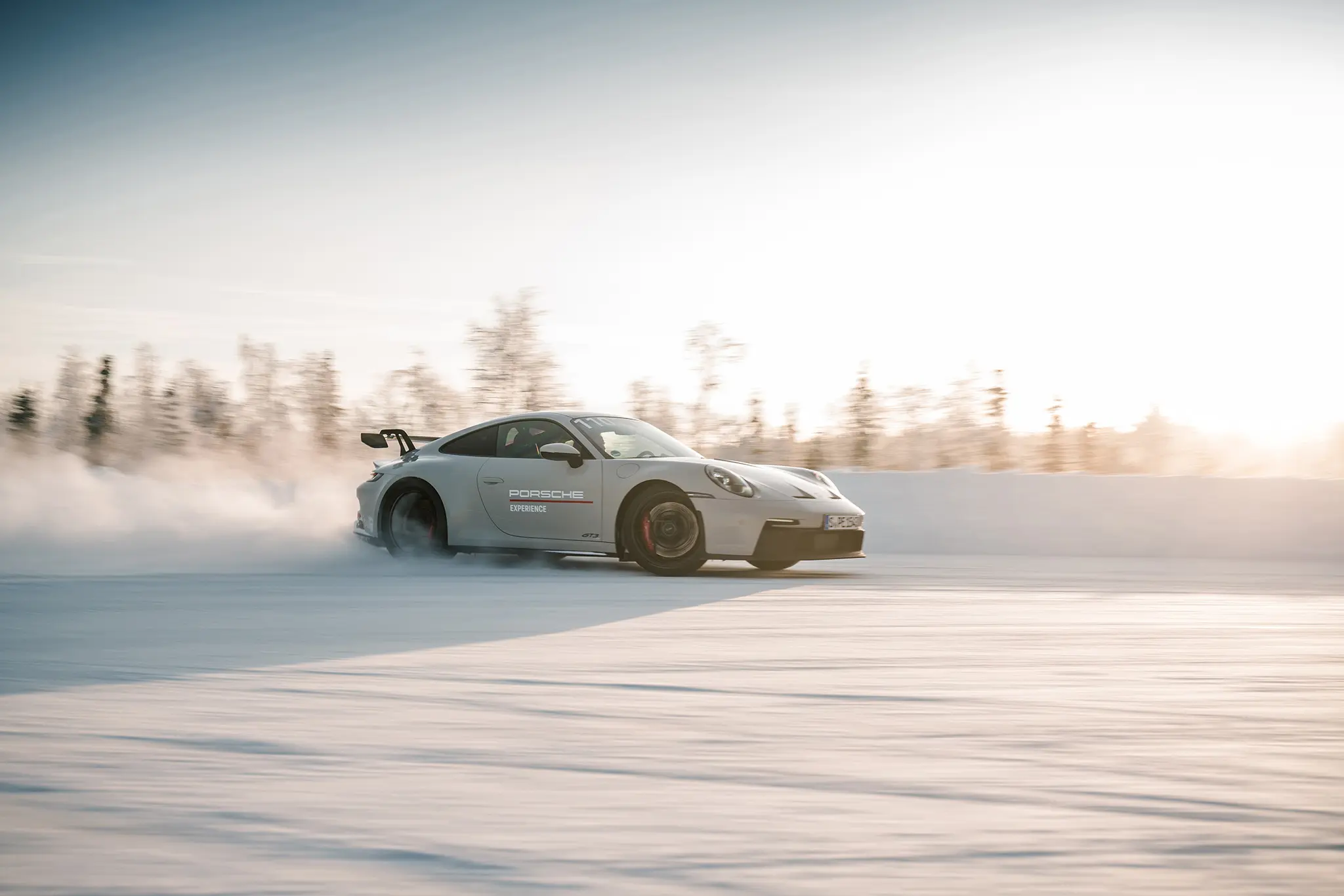 porsche-ice-experience-2023-013-low.jpg