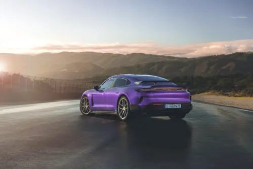 500-sky-purple-metallic-taycan-turbo-gt-a1-04054-044.jpg
