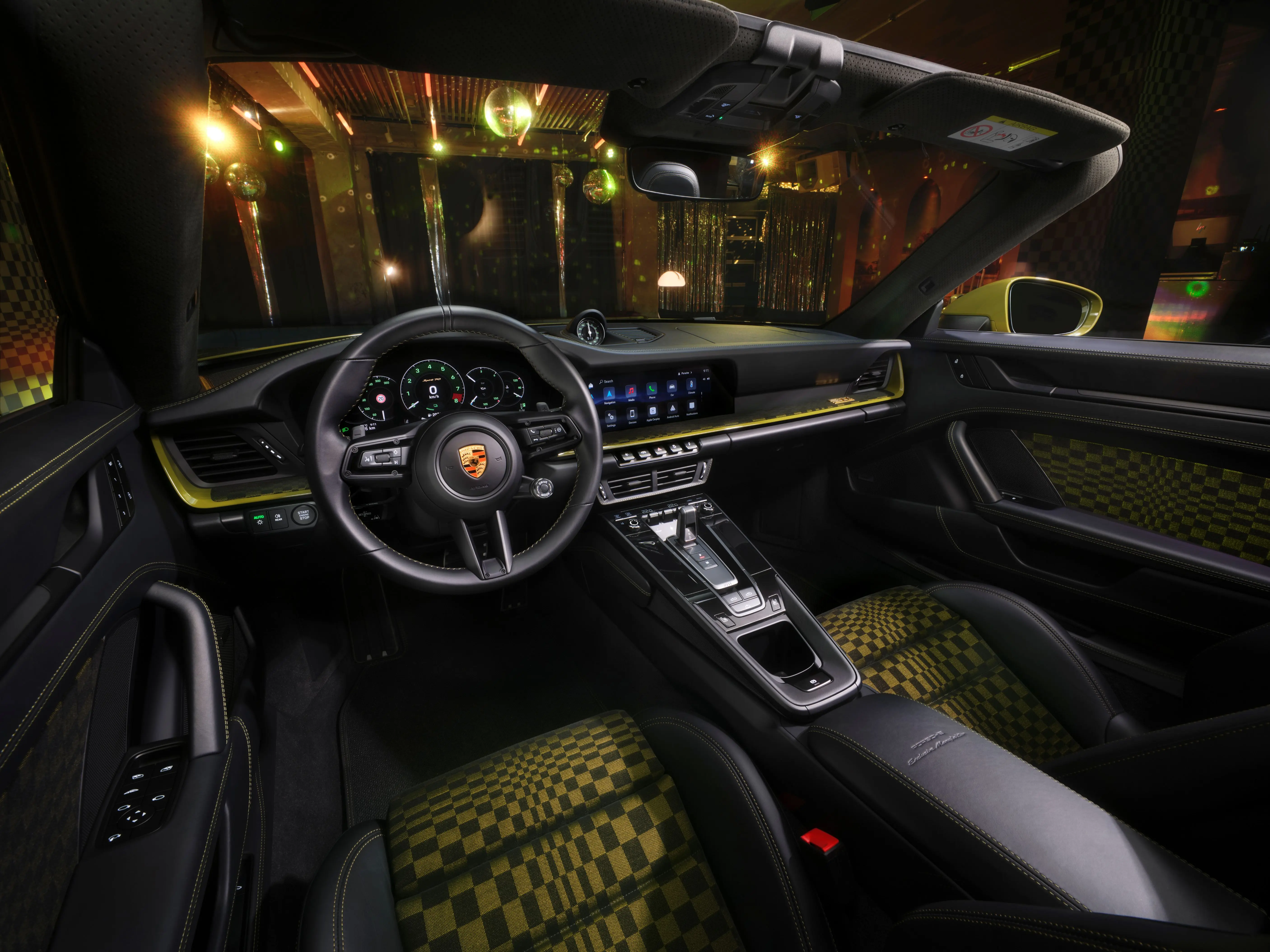 006-dashboard-klein.jpg