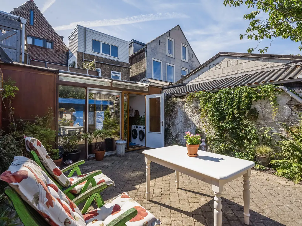 Dr. Kuyperkade 14, MAASSLUIS