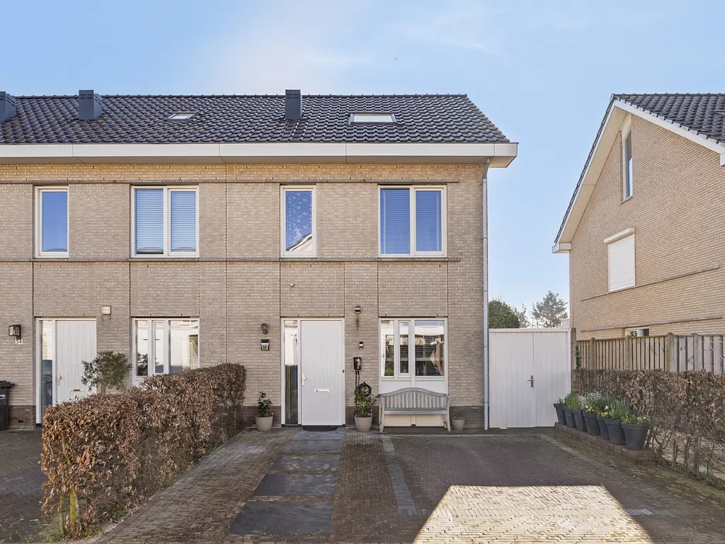 Wil Vinjestraat 56, HOEK VAN HOLLAND