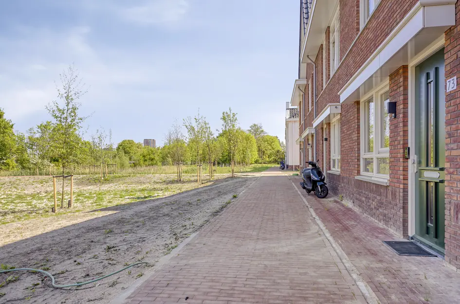 Edgar du Perronstraat 73