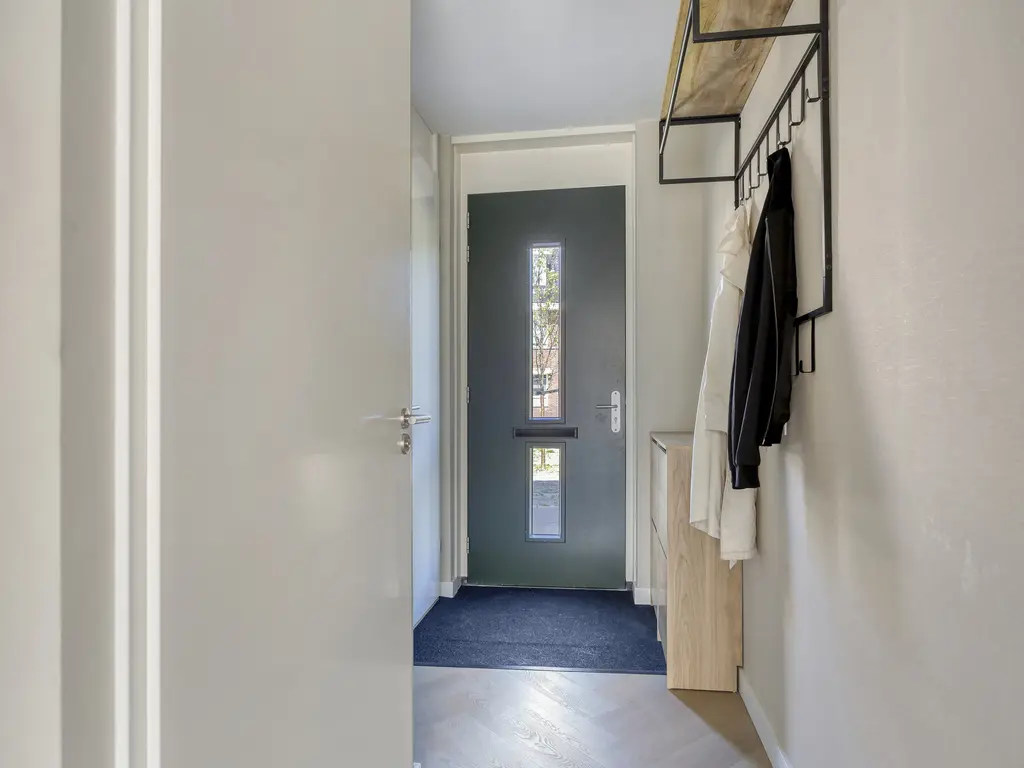 Edgar du Perronstraat 73, 'S-GRAVENHAGE