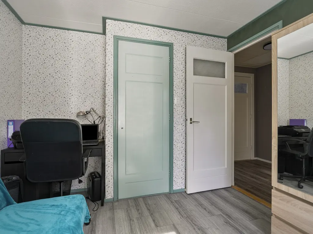 Burgemeester Pruissingel 97, VLAARDINGEN