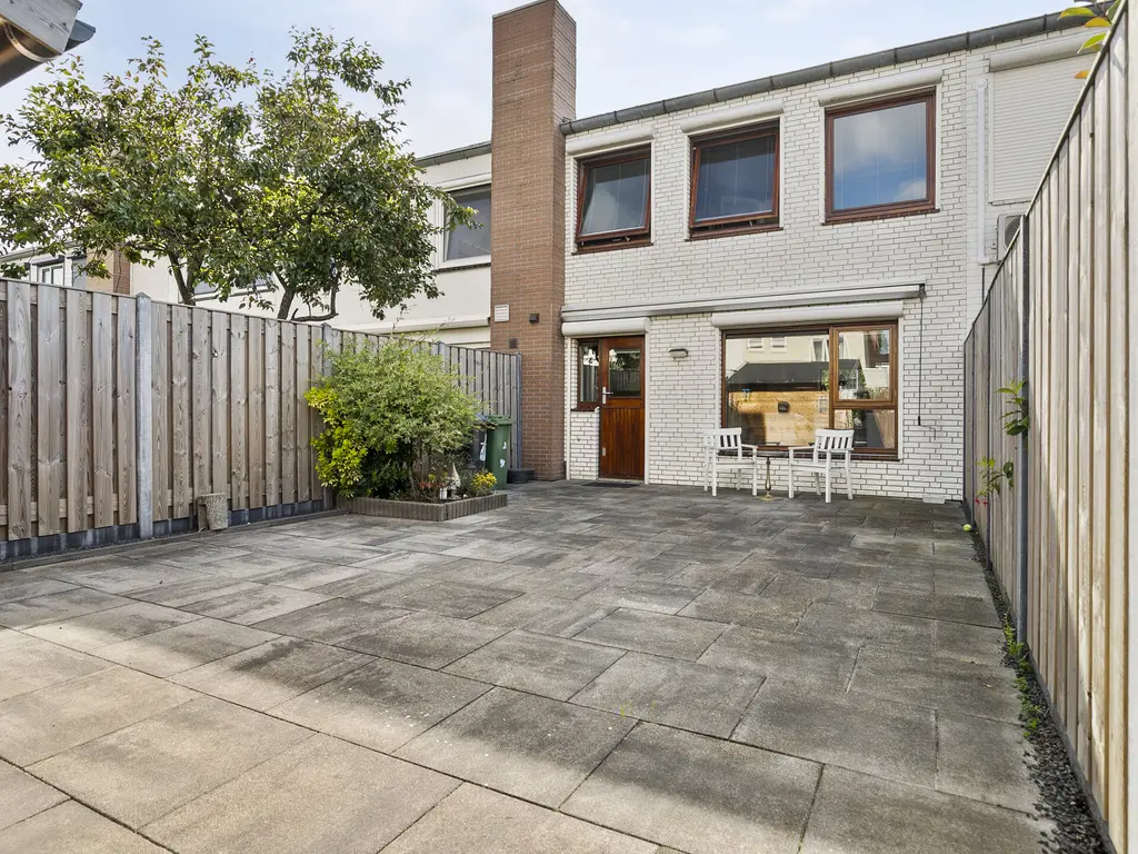 Burgemeester Pruissingel 97, VLAARDINGEN