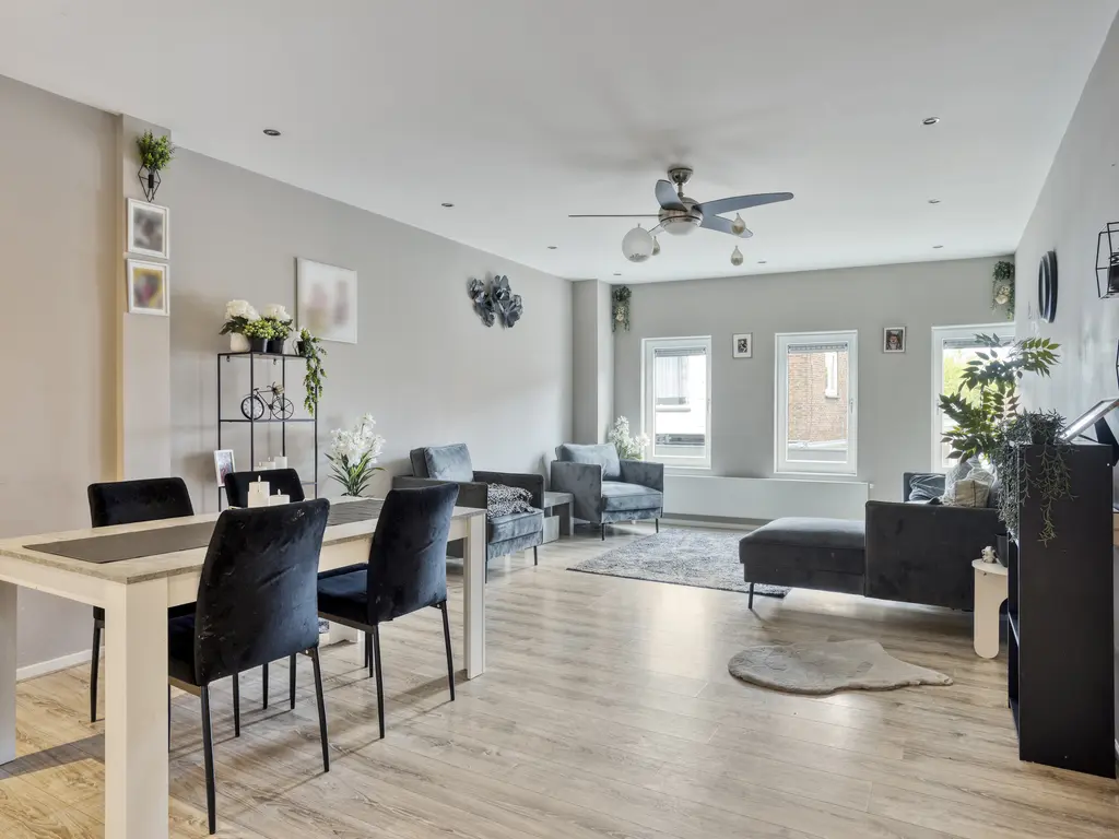 Molenstraat 8, NAALDWIJK