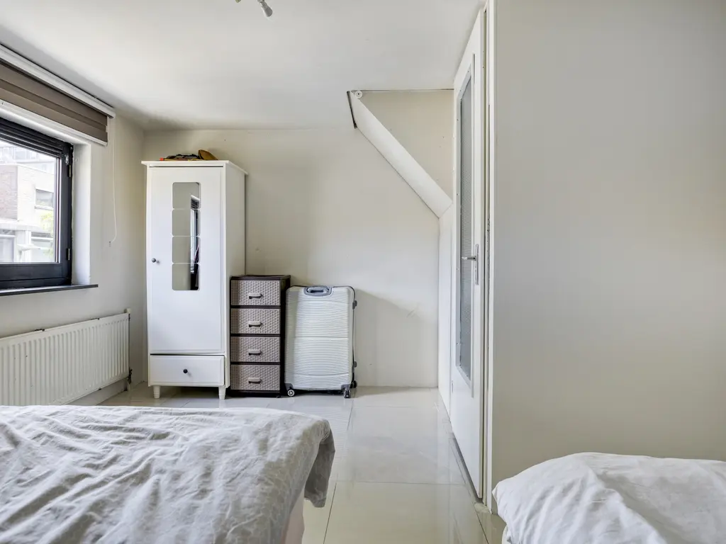 Lau Mazirellaan 131, 'S-GRAVENHAGE