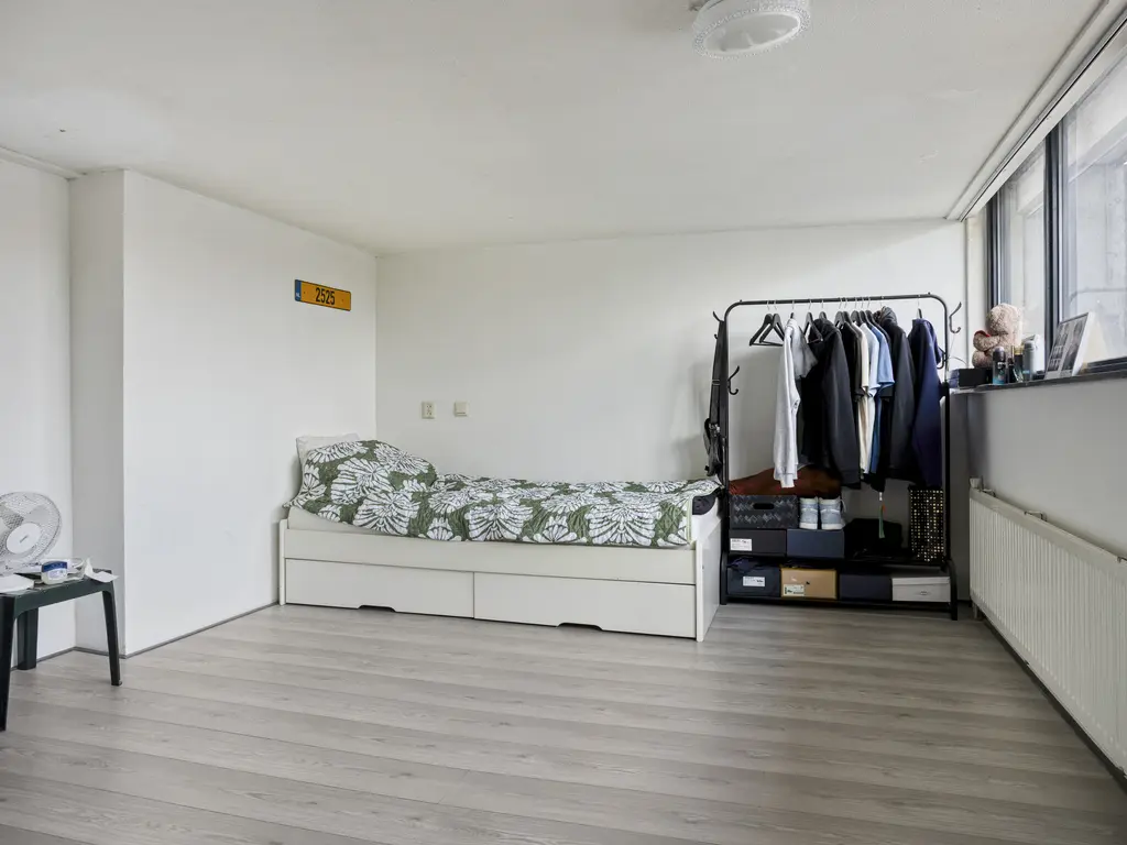 Lau Mazirellaan 131, 'S-GRAVENHAGE