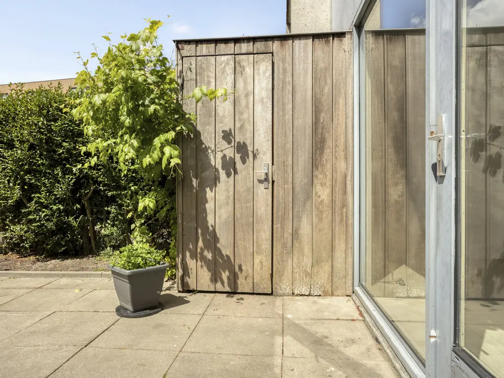 Lau Mazirellaan 131, 'S-GRAVENHAGE