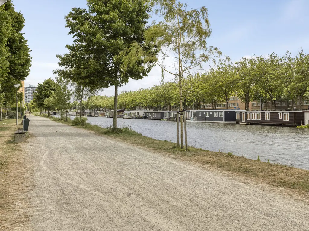 Lau Mazirellaan 131, 'S-GRAVENHAGE