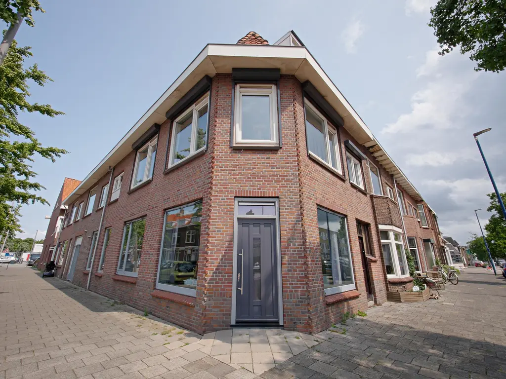 Lichttorenstraat 22B, HOEK VAN HOLLAND
