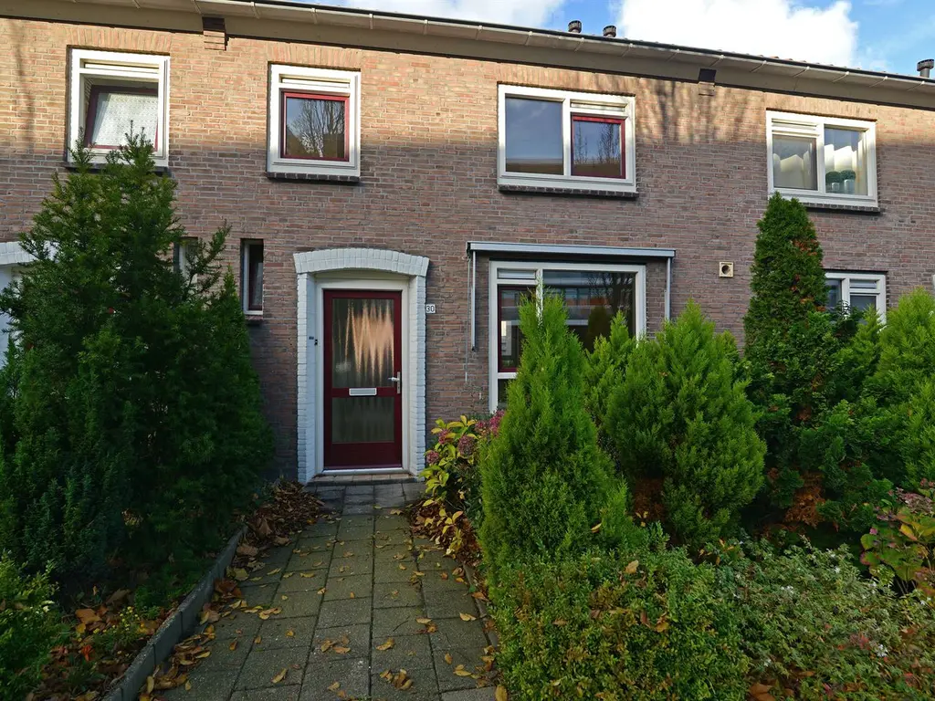 Beatrixstraat 30, POELDIJK