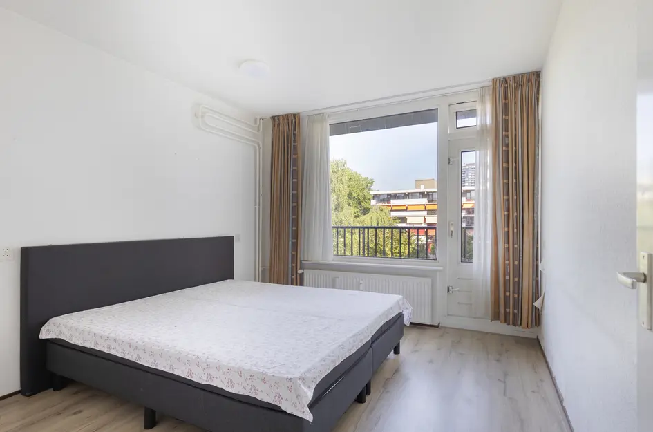 Hammarskjöldlaan 413