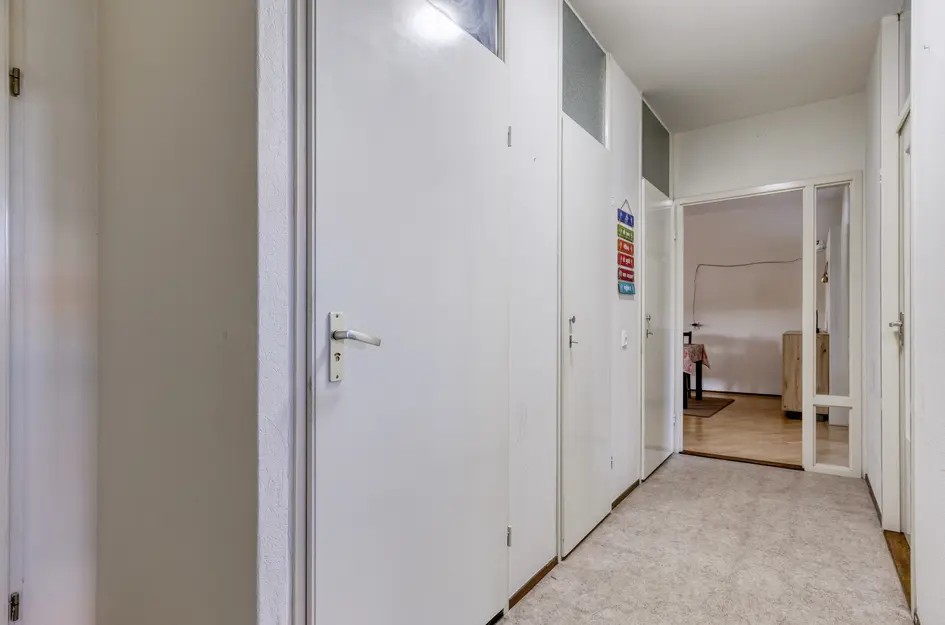 Hammarskjöldlaan 413