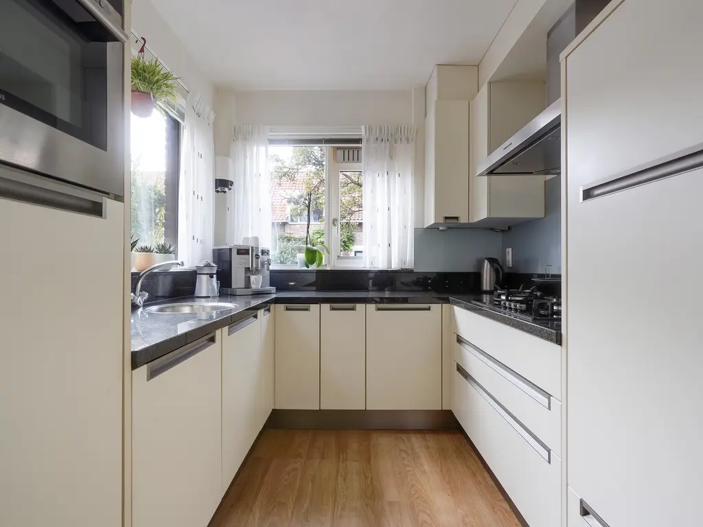 Diepenburchstraat 20a, MAASLAND