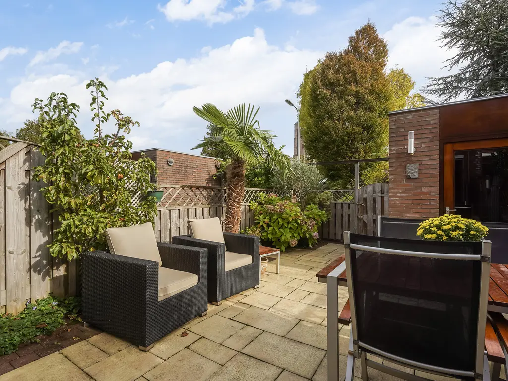 Diepenburchstraat 20a, MAASLAND