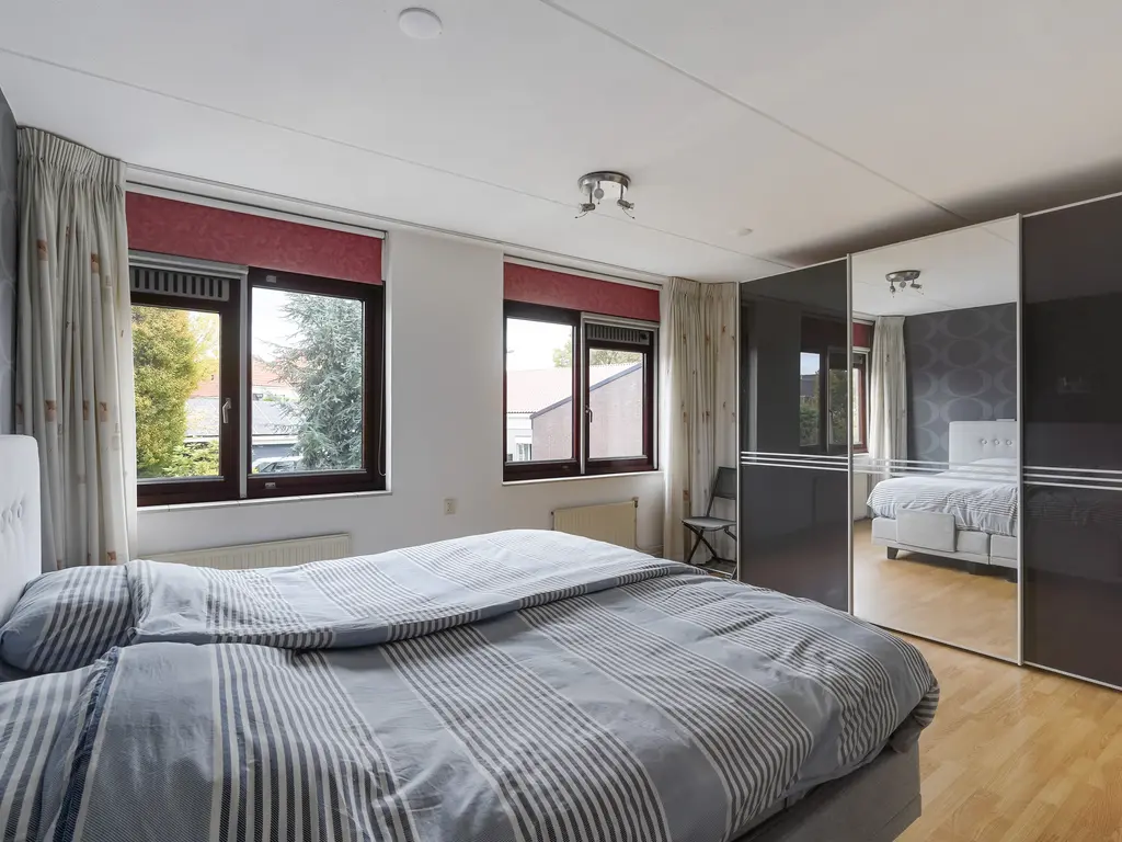 Diepenburchstraat 20a, MAASLAND