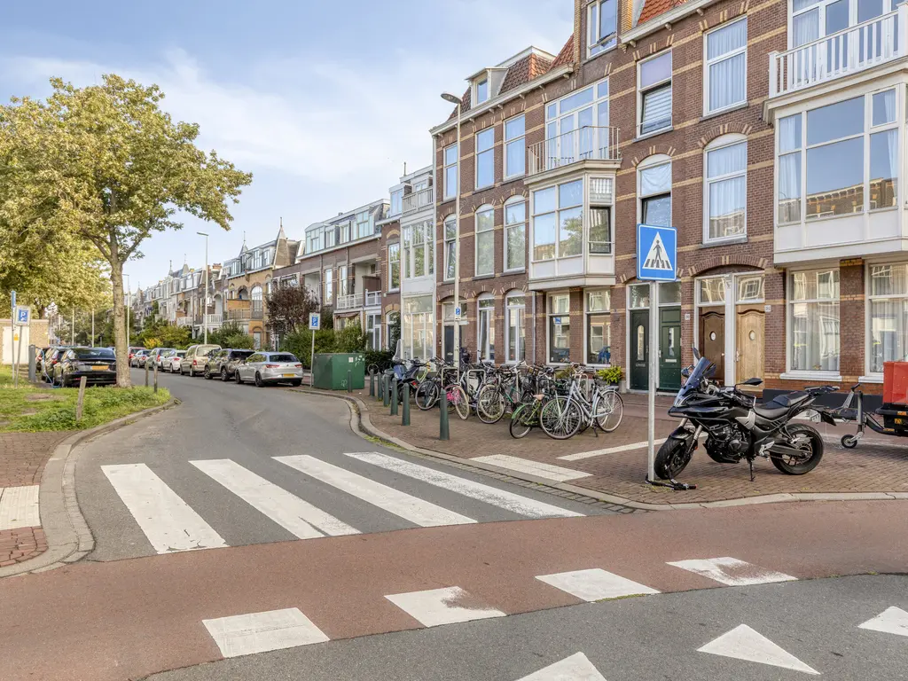 Valkenboslaan 180, 'S-GRAVENHAGE