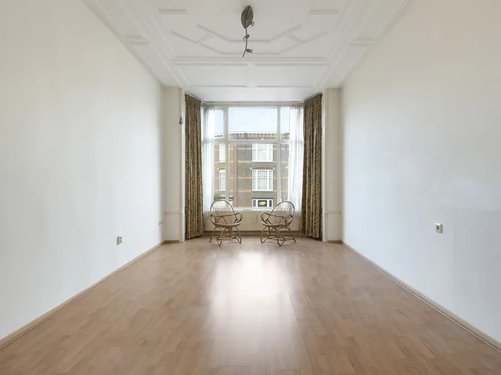 Valkenboslaan 180, 'S-GRAVENHAGE