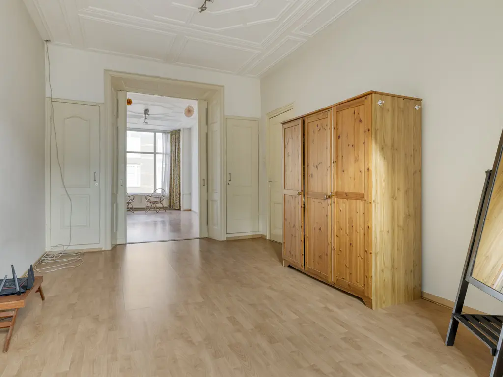 Valkenboslaan 180, 'S-GRAVENHAGE