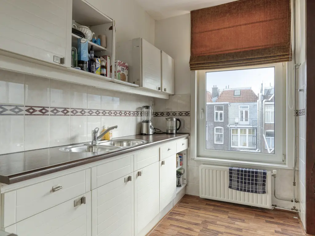 Valkenboslaan 180, 'S-GRAVENHAGE