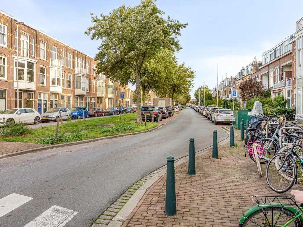 Valkenboslaan 182, 'S-GRAVENHAGE