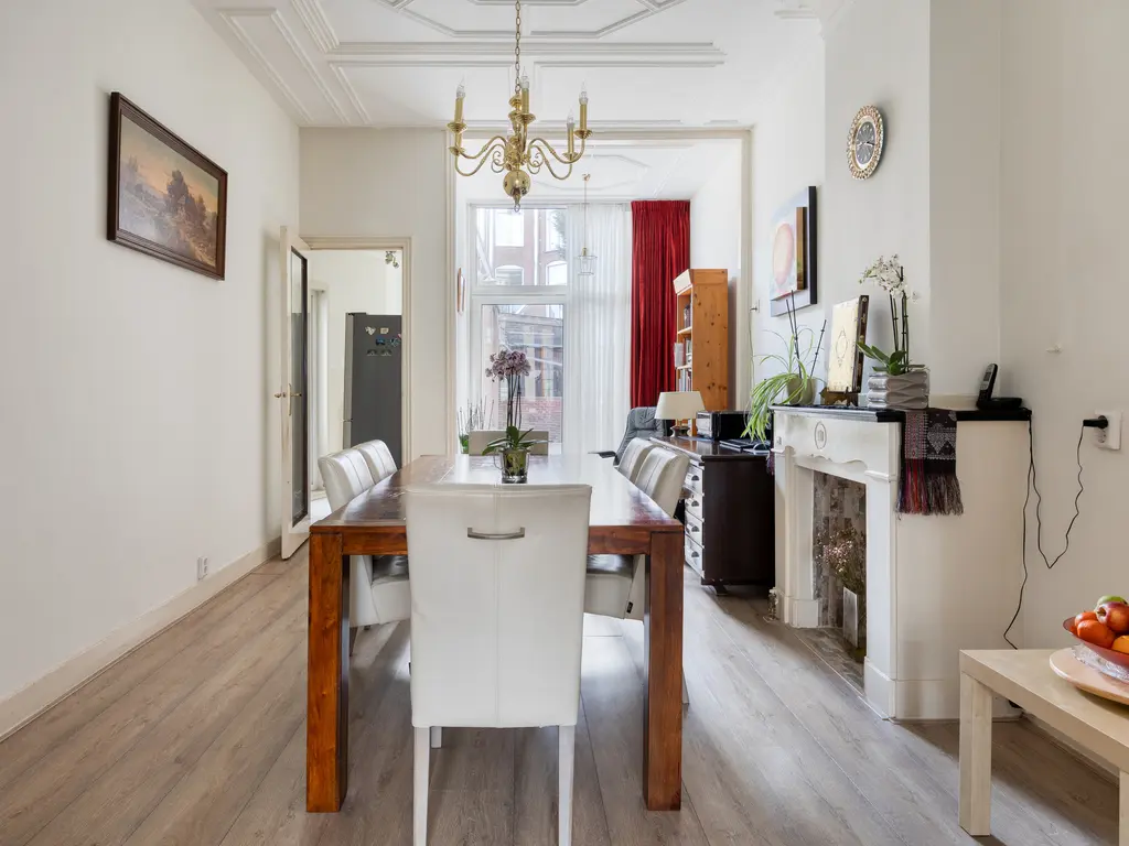 Valkenboslaan 182, 'S-GRAVENHAGE