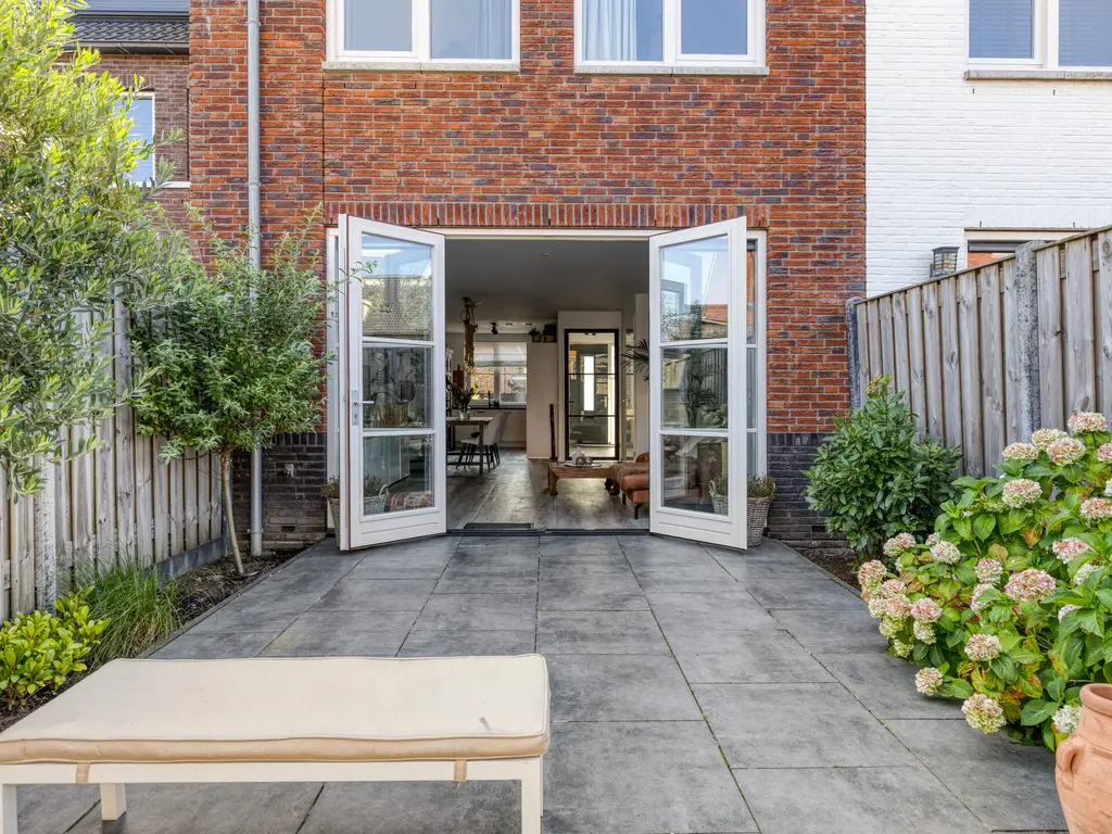 Zandheuvelweg 79, NAALDWIJK