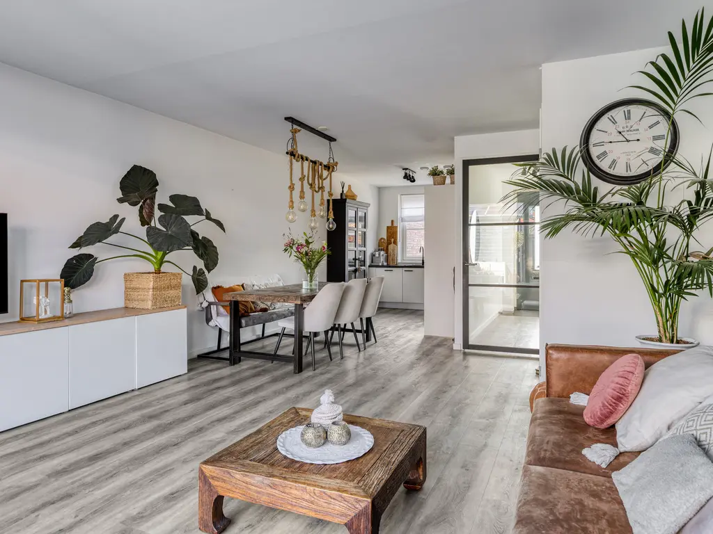 Zandheuvelweg 79, NAALDWIJK