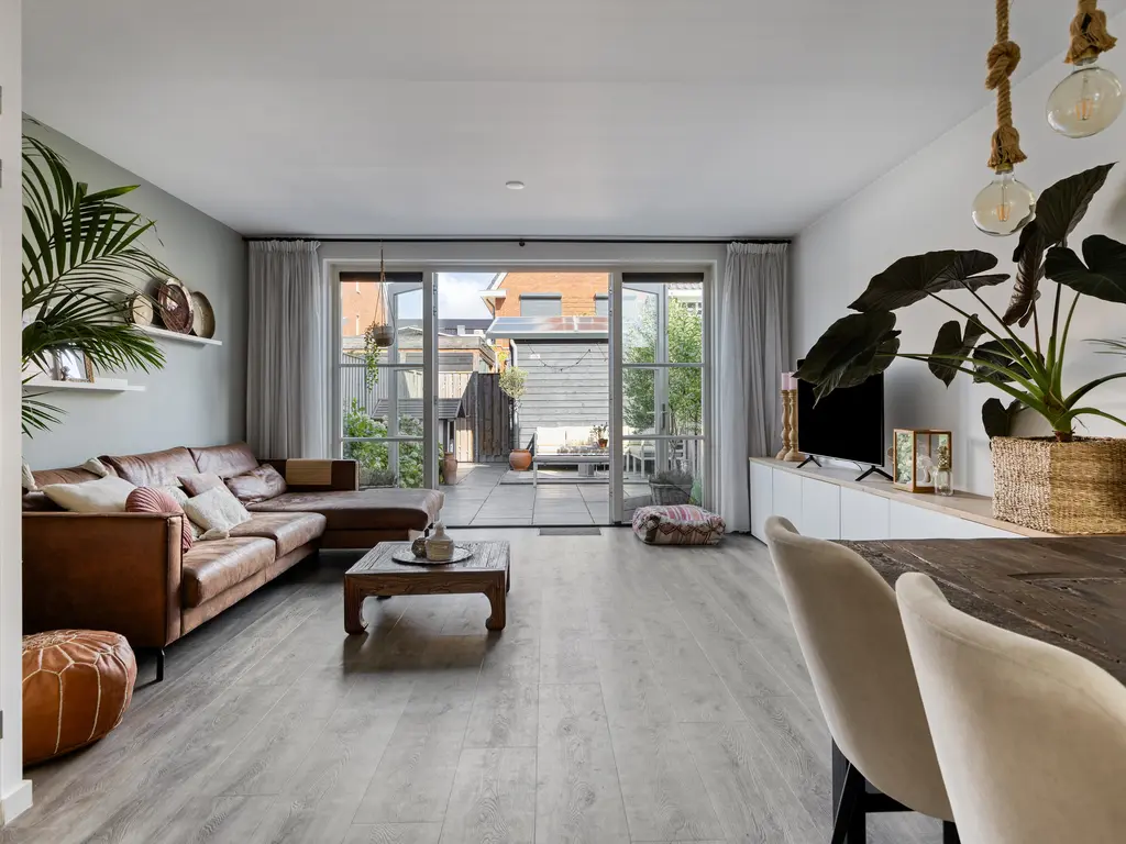 Zandheuvelweg 79, NAALDWIJK