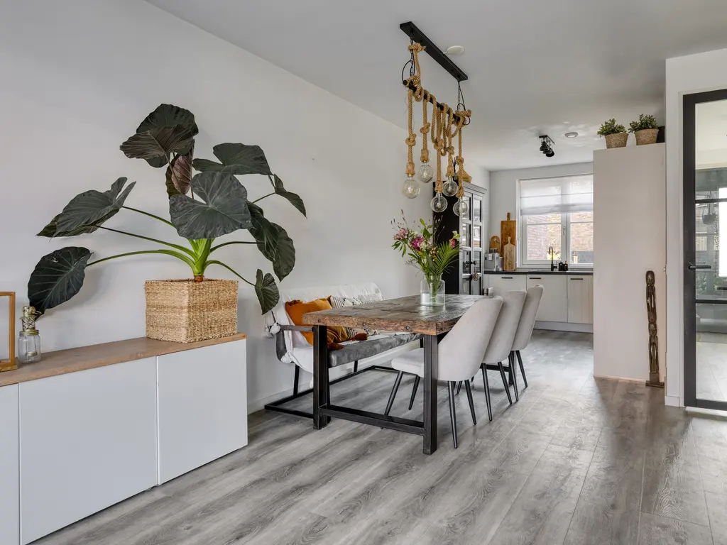 Zandheuvelweg 79, NAALDWIJK