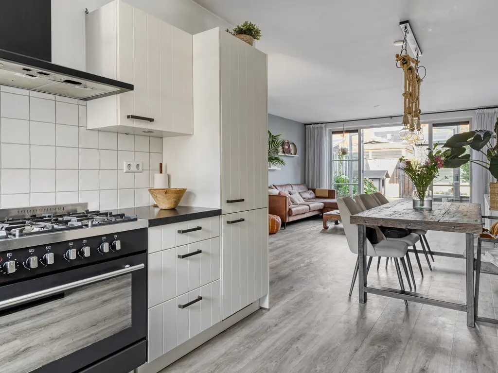 Zandheuvelweg 79, NAALDWIJK