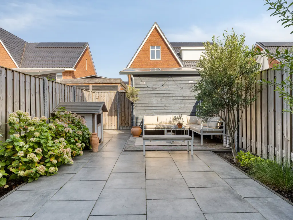 Zandheuvelweg 79, NAALDWIJK