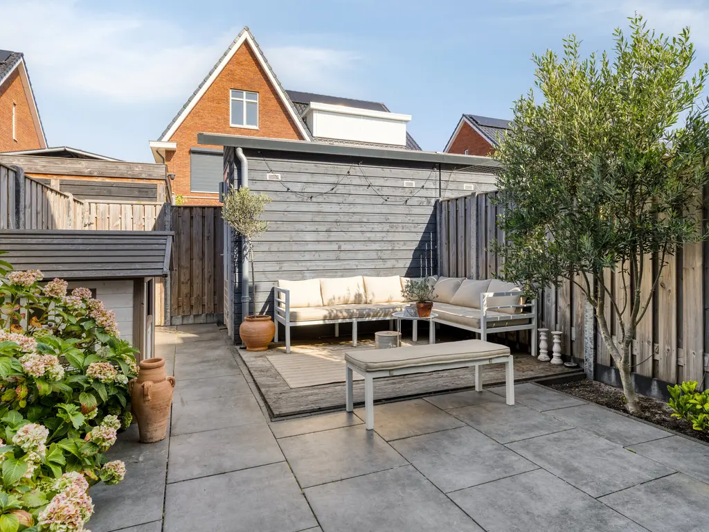 Zandheuvelweg 79, NAALDWIJK