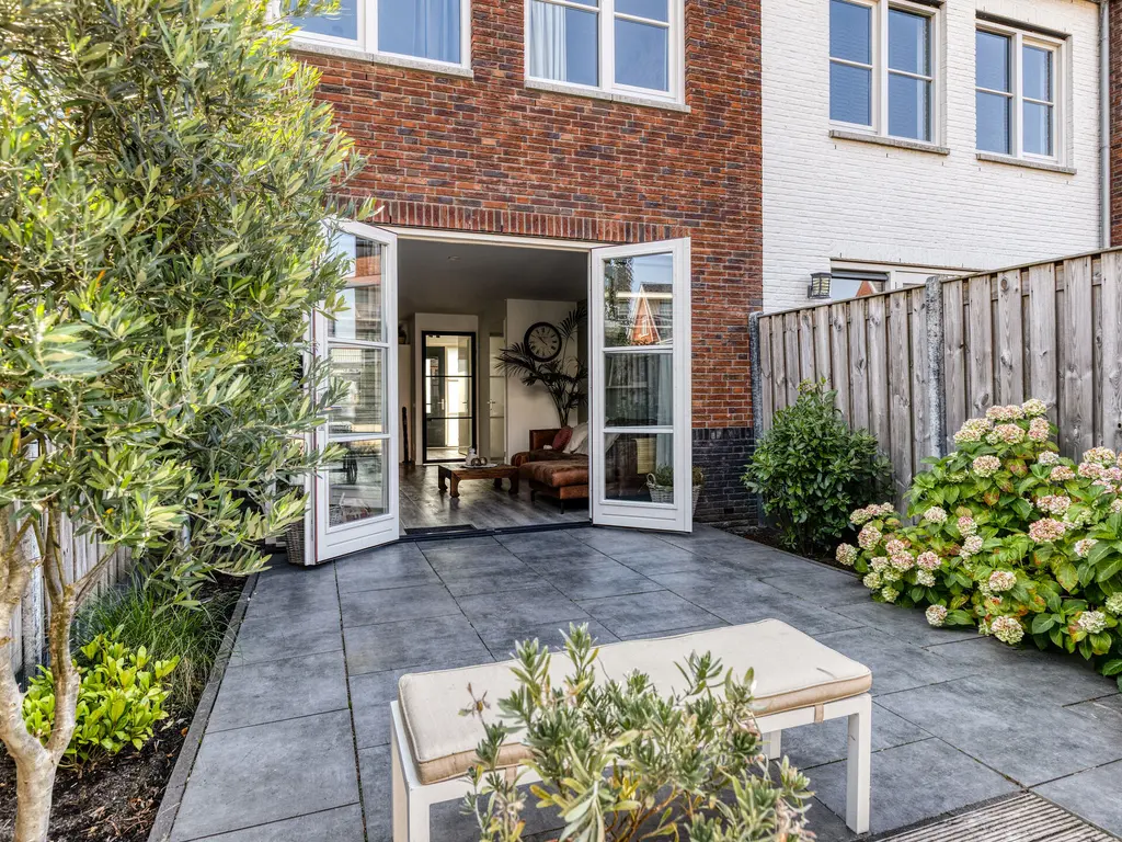 Zandheuvelweg 79, NAALDWIJK