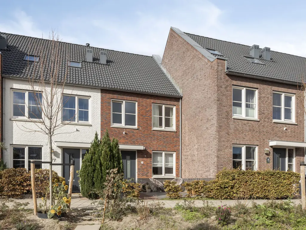 Zandheuvelweg 79, NAALDWIJK