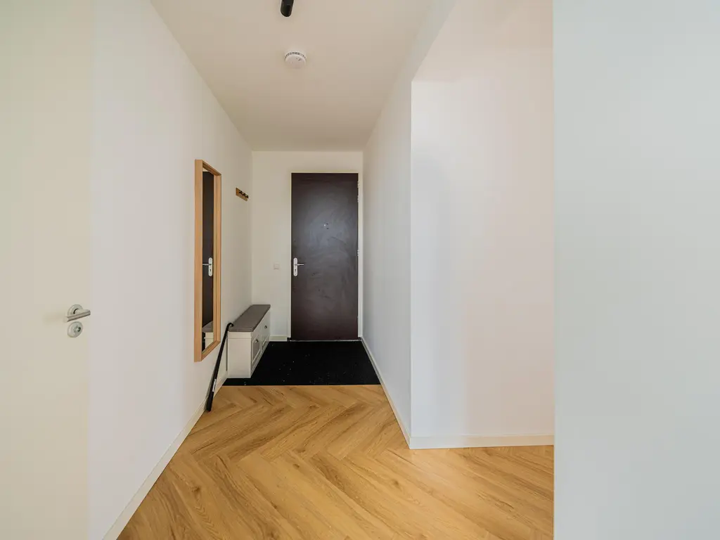 Waldorpstraat 1702, 'S-GRAVENHAGE