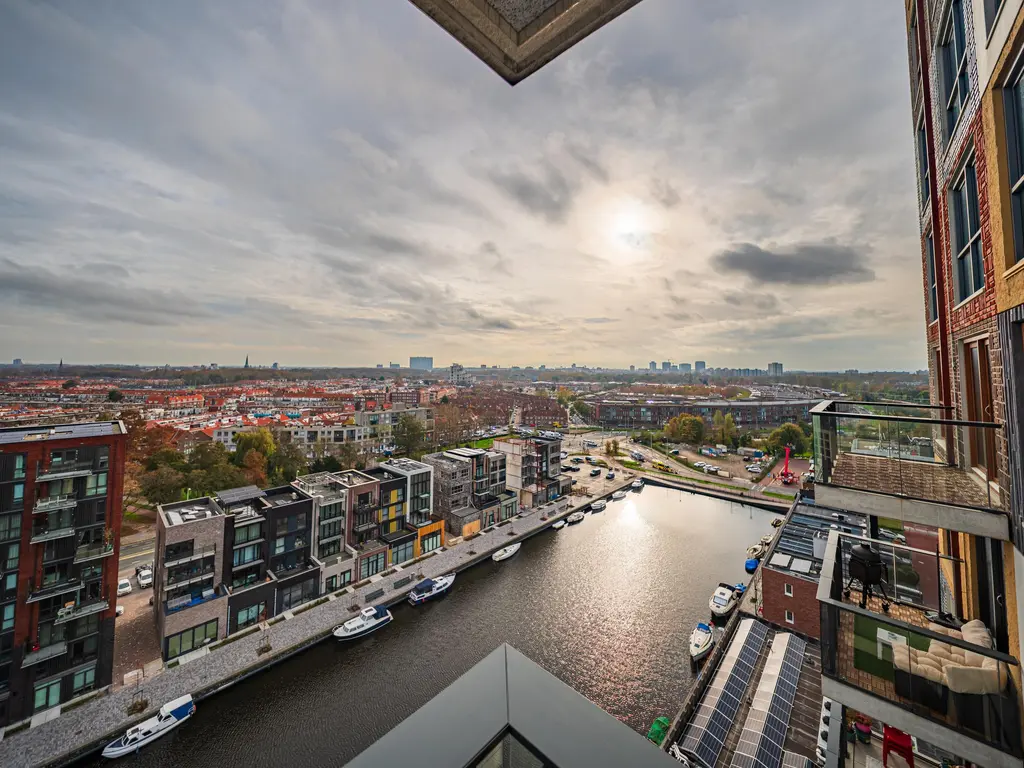 Waldorpstraat 1702, 'S-GRAVENHAGE