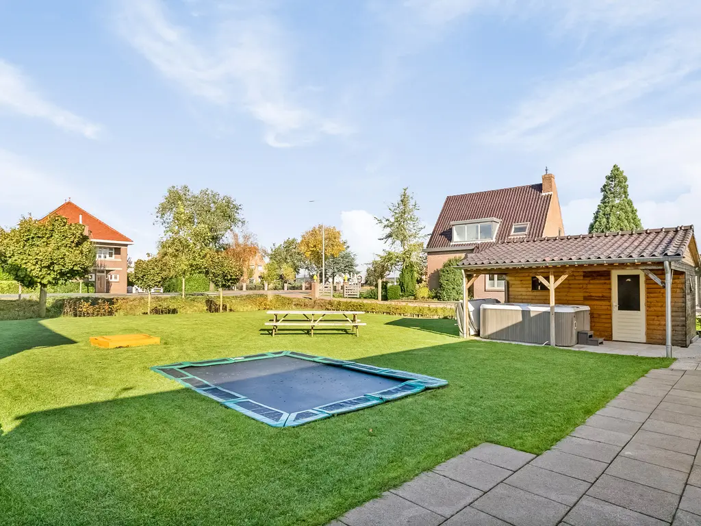 Middel Broekweg 158, HONSELERSDIJK