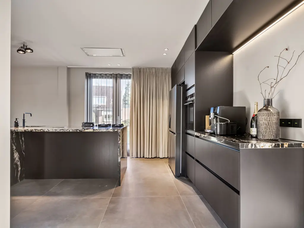 Middel Broekweg 158, HONSELERSDIJK