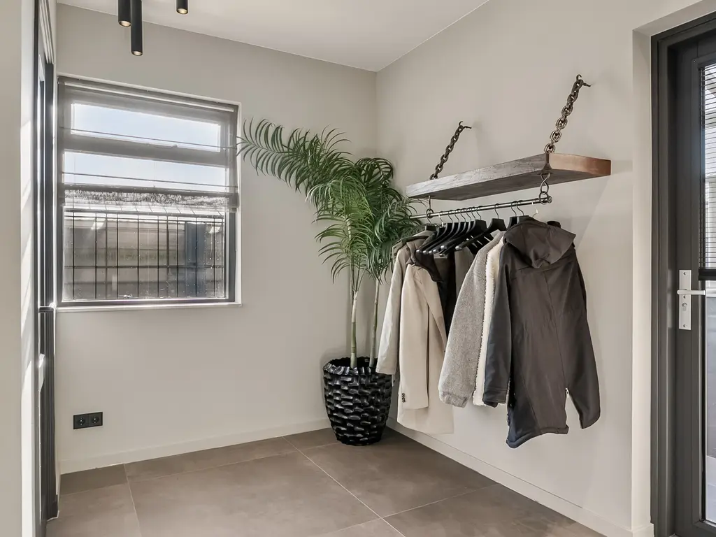 Middel Broekweg 158, HONSELERSDIJK