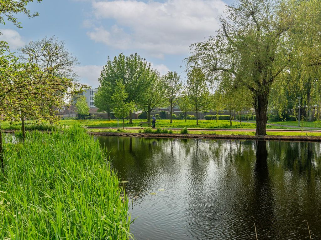 Boomberg 141, CAPELLE AAN DEN IJSSEL