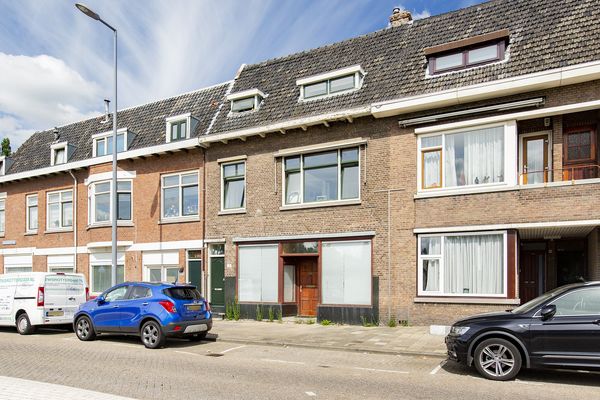 Zestienhovensekade 93a