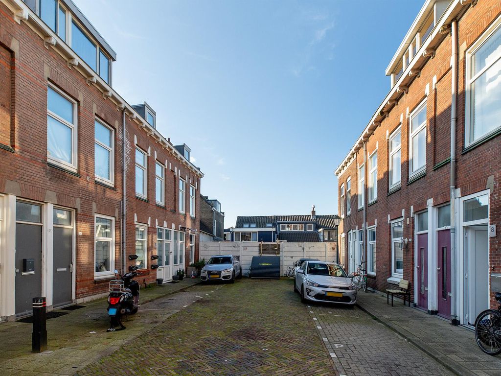 Rhoonsestraat 3, SCHIEDAM