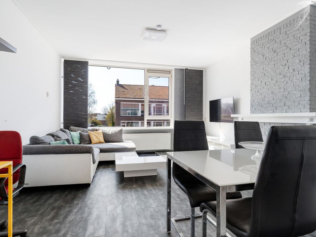 Burgemeester Baumannlaan 91C, ROTTERDAM